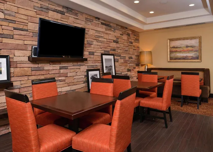 Hampton Inn Idaho Falls / Airport